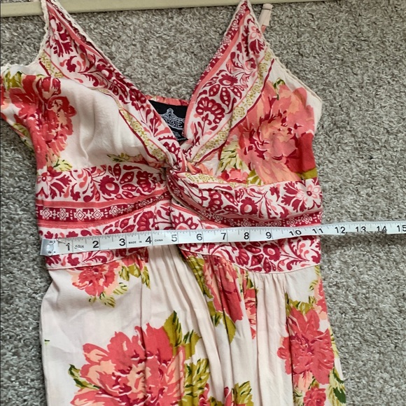 Angie Boho Red Floral Twist Front Midi Dress - Picture 10 of 10